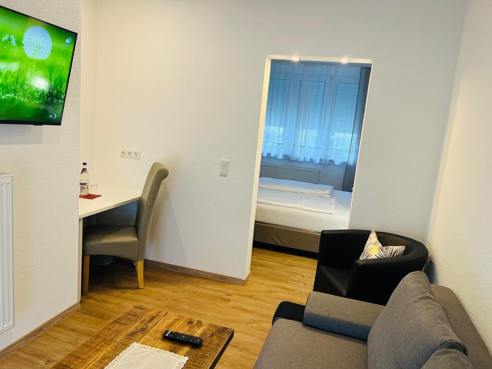Hotel Pension Wiesenau Bad Salzhausen Ngoại thất bức ảnh
